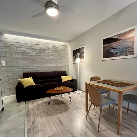 Apartment Baltycka 17b *